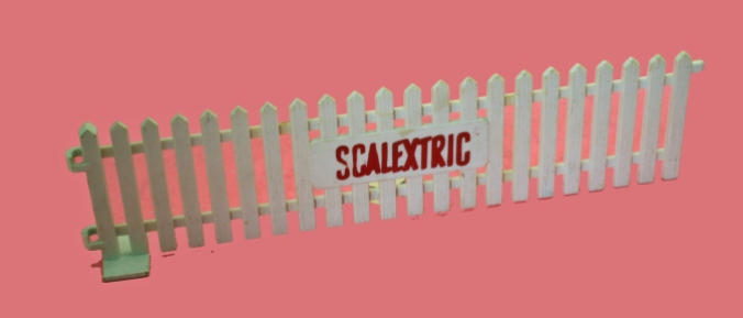 A225 red Scalextric logo
